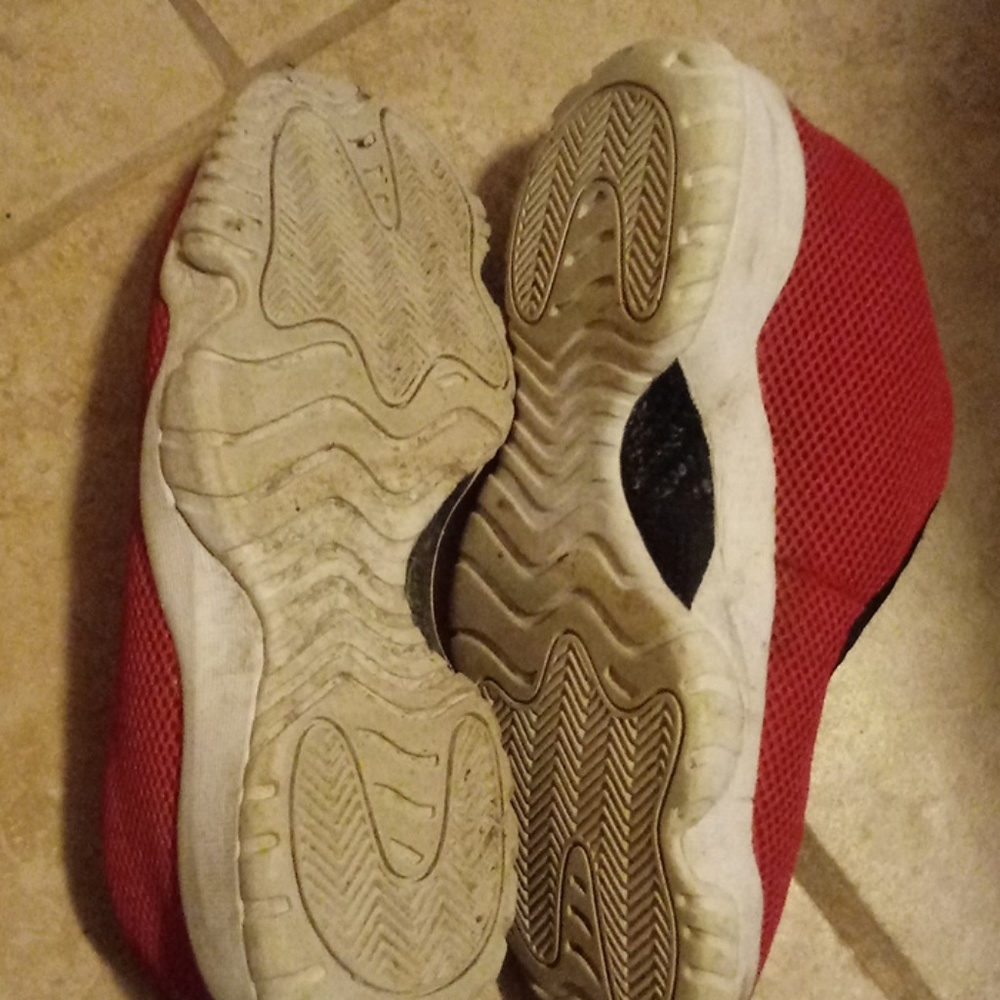 Nike - Picture 3 of 4